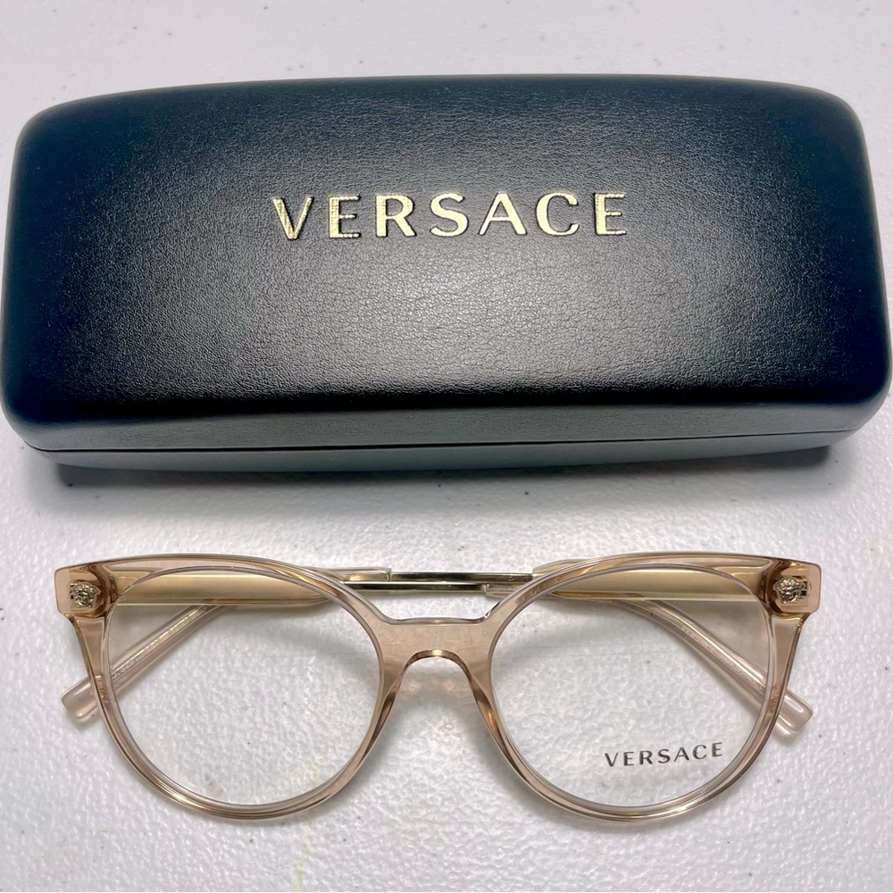 Women’s Rx-able Versace Frames with case